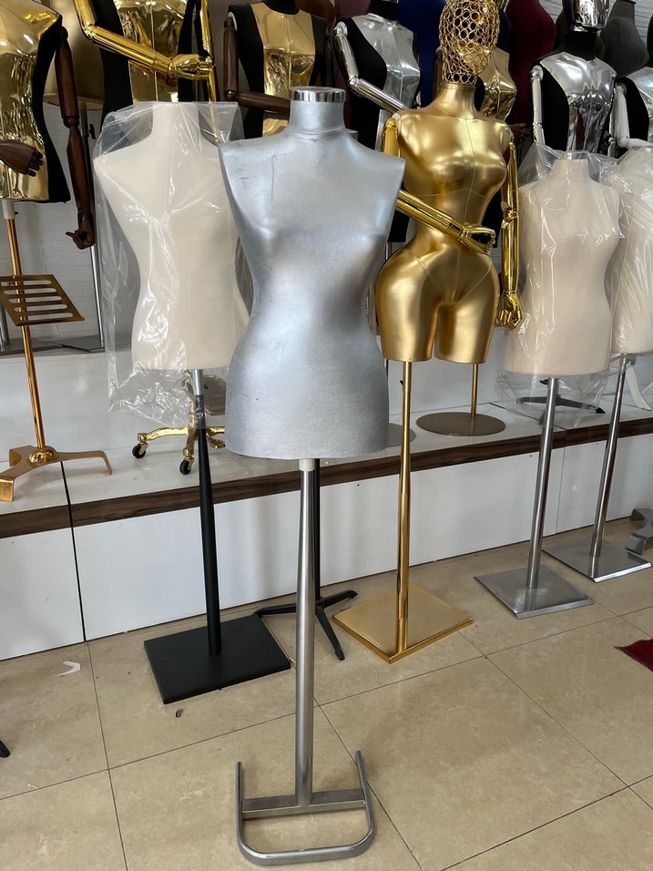 Mini Metal Gövde Manken - Gri ve Altın - Görsel 2