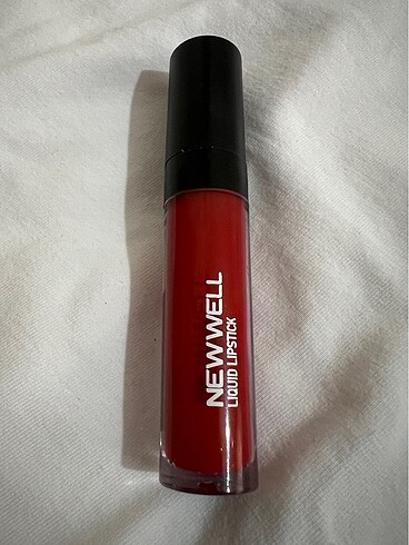 New Well New well lipgloss 215