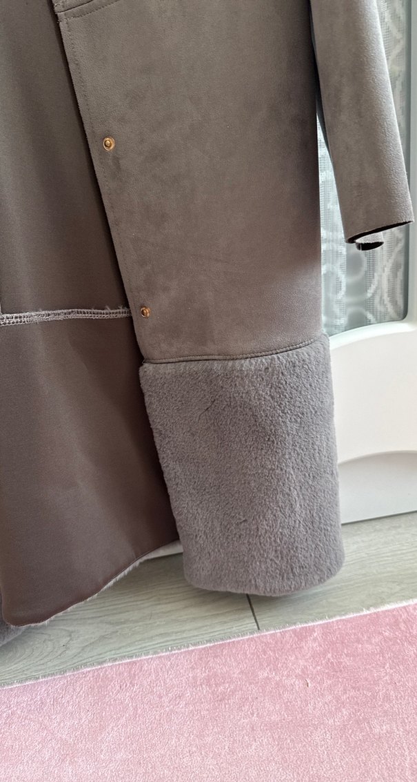 Gri Uzun Kadın Süet Kaban - Görsel 4