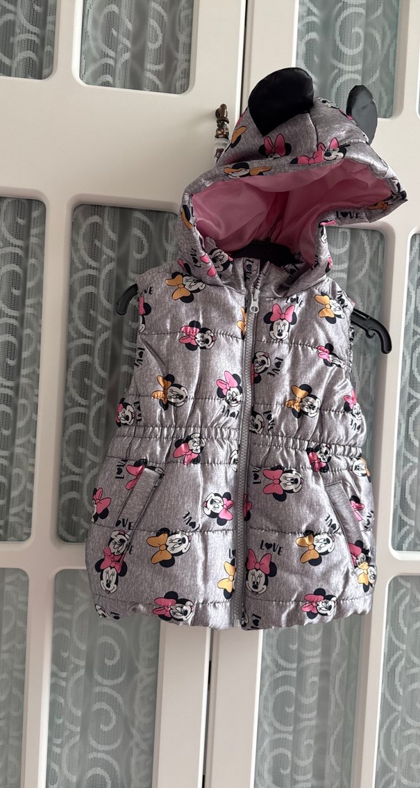 Kız Çocuk Gri Kapüşonlu Baskılı Yelek - Görsel 2