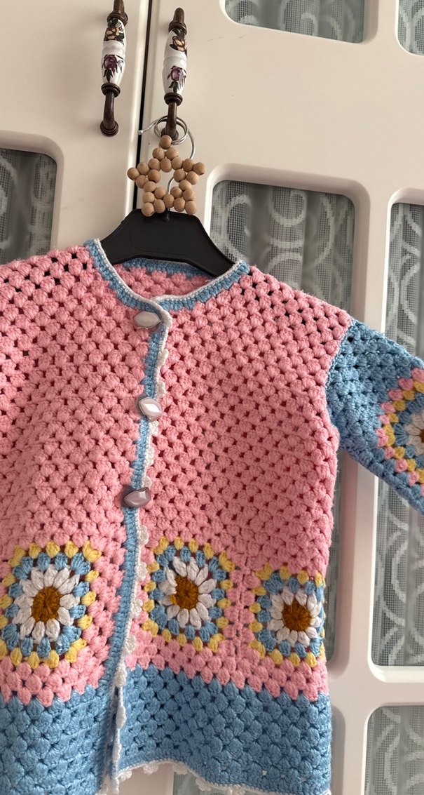 Bohem Tarzı Renkli Örgü Kız Hırka - Görsel 3