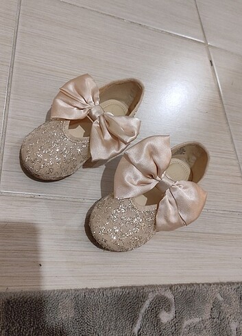 26 Beden H&M simli babet