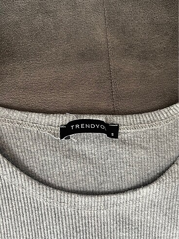 Trendyol & Milla gri crop