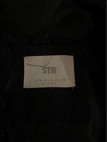 Stradivarius SİYAH ŞİŞME MONT