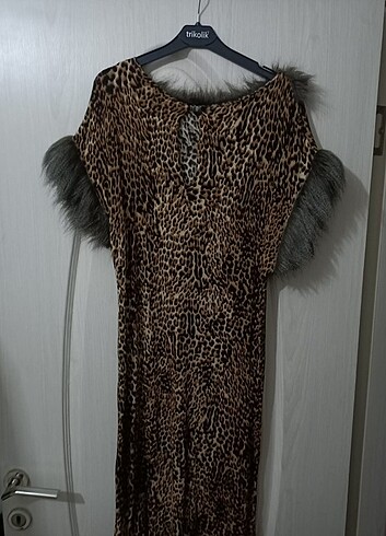 42 Beden Trikolik leoparlı elbise