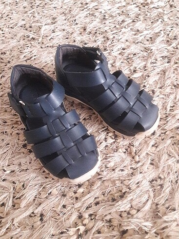 Zara erkek çocuk sandalet