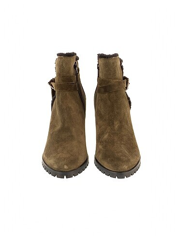37 Beden PreLoved Çizme %70 İndirimli.