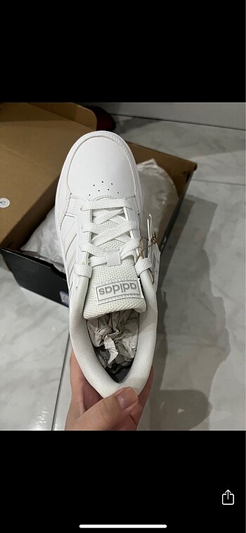 37,5 Beden beyaz Renk Adidas breaknet