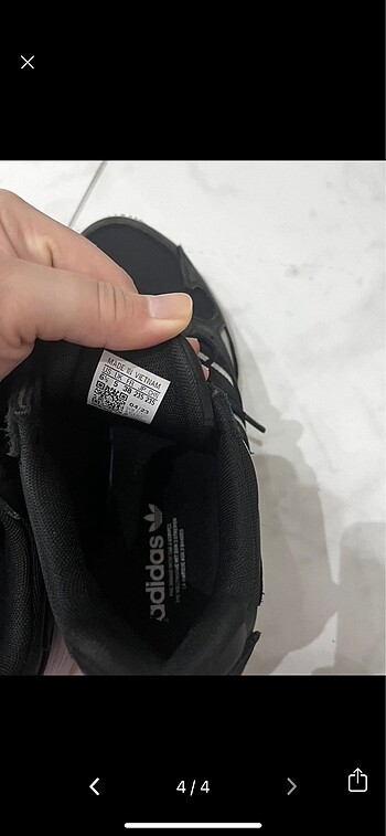 37,5 Beden siyah Renk Adidas spor ayakkabı