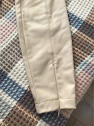 38 Beden camel Renk Zara pantolon