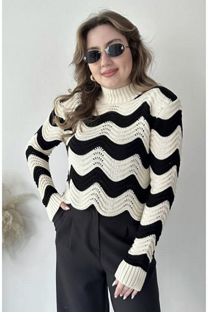 Bohem Zebra Desenli Boğazlı Kadın Kazak - Görsel 3