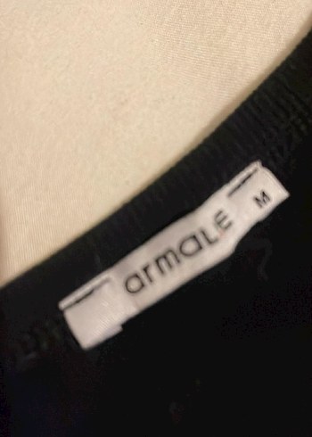 Kadın Siyah Yüksek Yakalı Crop Top - Görsel 2