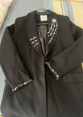 Diğer İşlemeli Siyah Uzun Kadın Blazer