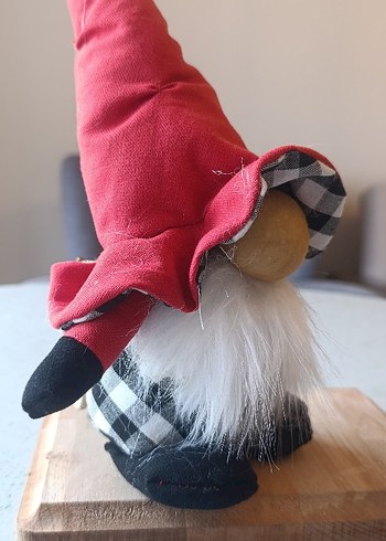 Kırmızı Şapkalı Gnom Figür - Görsel 4