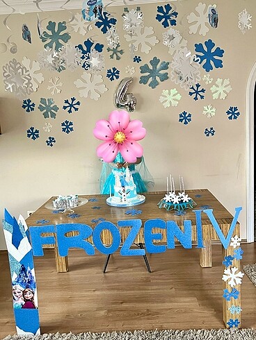 Frozen Elsa doğum günü süs seti