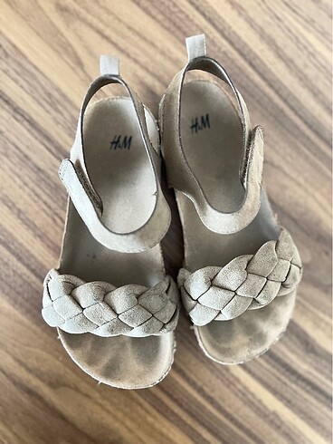 29 Beden camel Renk H&M sandalet