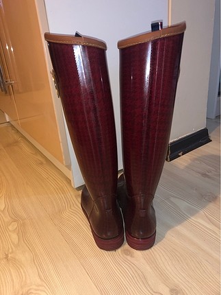 38 Beden Bordo renk yağmur çizmesi
