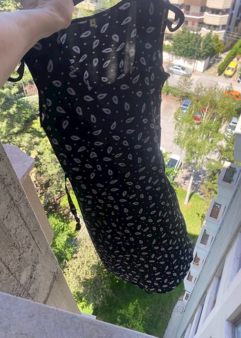 Siyah Bağlama Desenli Uzun V Yaka Elbise - Görsel 5