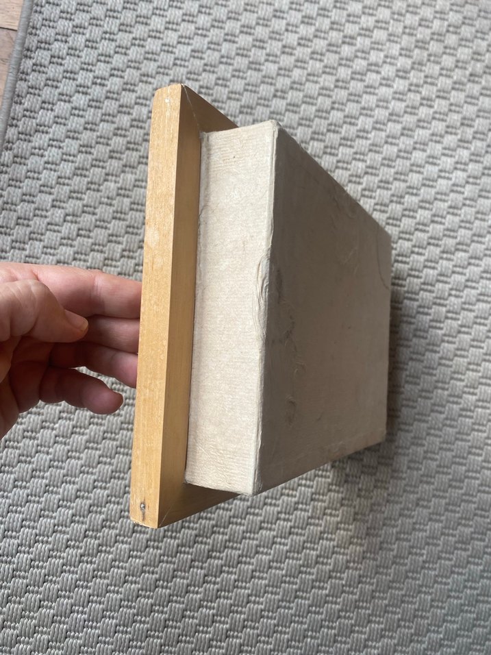 Bordo Gül Detaylı Ahşap Çerçeve - Görsel 3