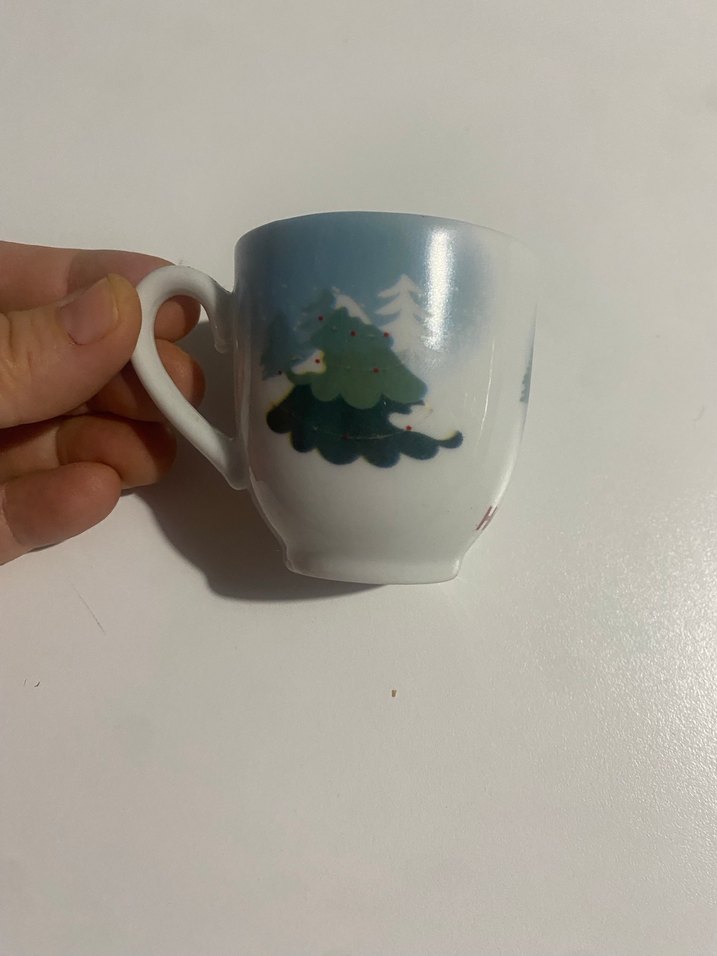 Renkli Yeni Yıl Temalı kahve Fincanı ve Tabak - Görsel 4