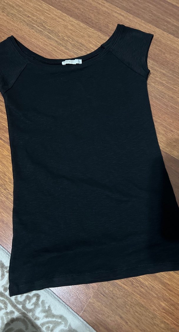 Siyah Pamuklu Tişörtü - Görsel 2