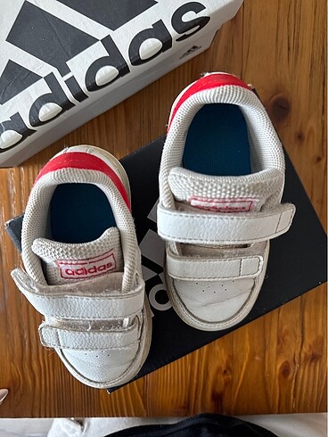 Adidas Adidas çocuk ayakkabı