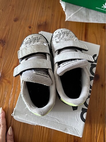 25 Beden Adidas çocuk ayakkabı