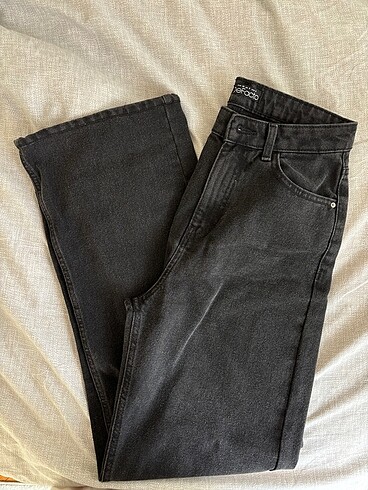 Straight Jean