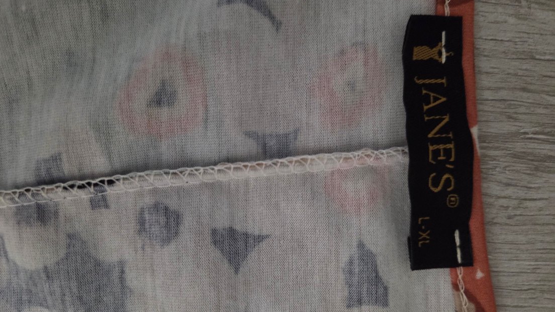 Çiçek Desenli Kadın Elbise - Görsel 3