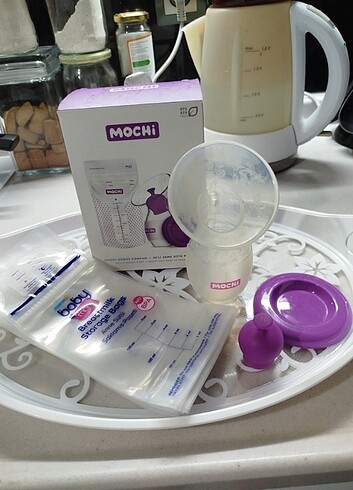  Beden Mochi Manuel Göğüs Pompası ve Süt Poşeti