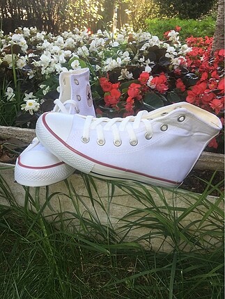 39 numara beyaz converse