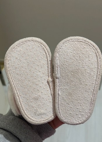 H&M kız bebek panduf bot - Görsel 2