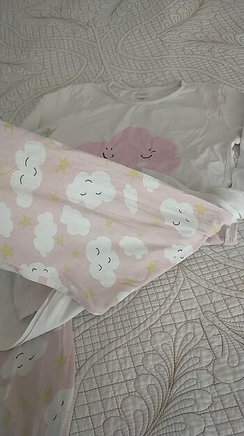 10 Yaş Beden çeşitli Renk Pijama takımı 