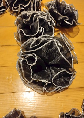 Gri Fırfırlı Avant-Garde Kadın Saç Aksesuarı - Görsel 13