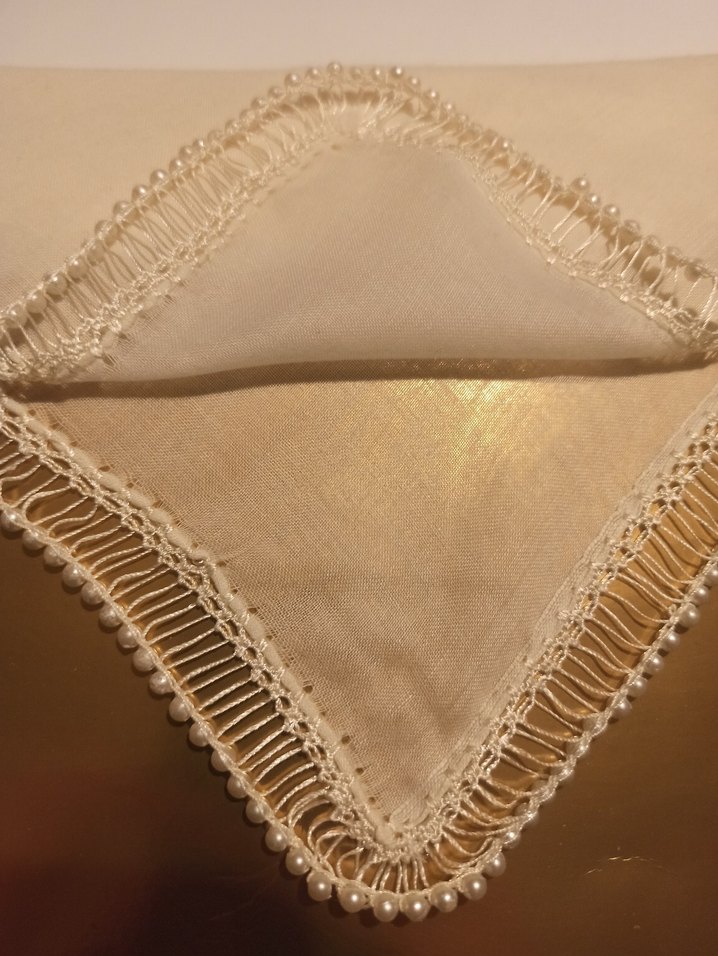 Boncuk İşlemeli Parlak Pembe Kadın tülbent - Görsel 3