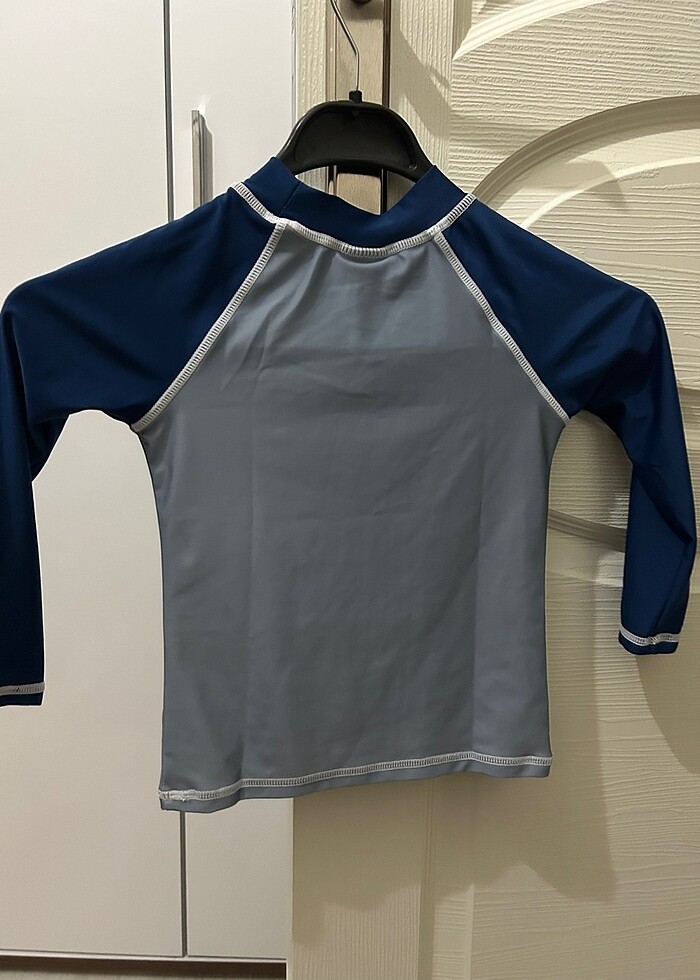 Erkek çocuk üst mayo ABD den - Görsel 3