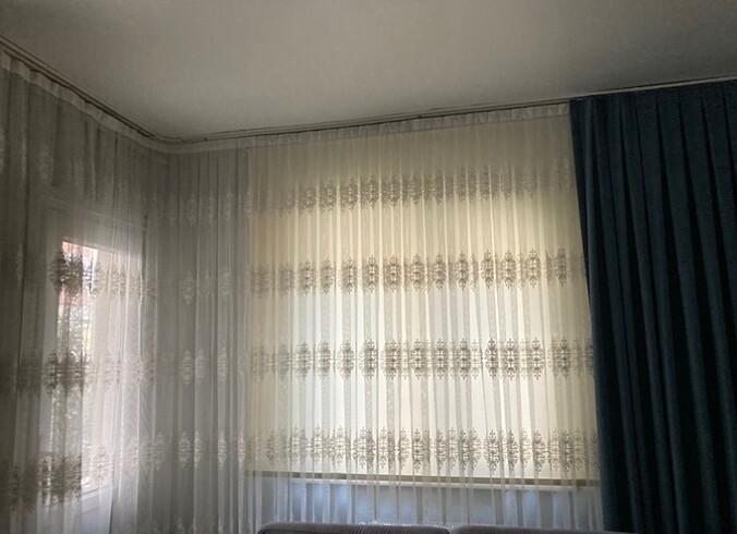 Brillant Salon Tülü