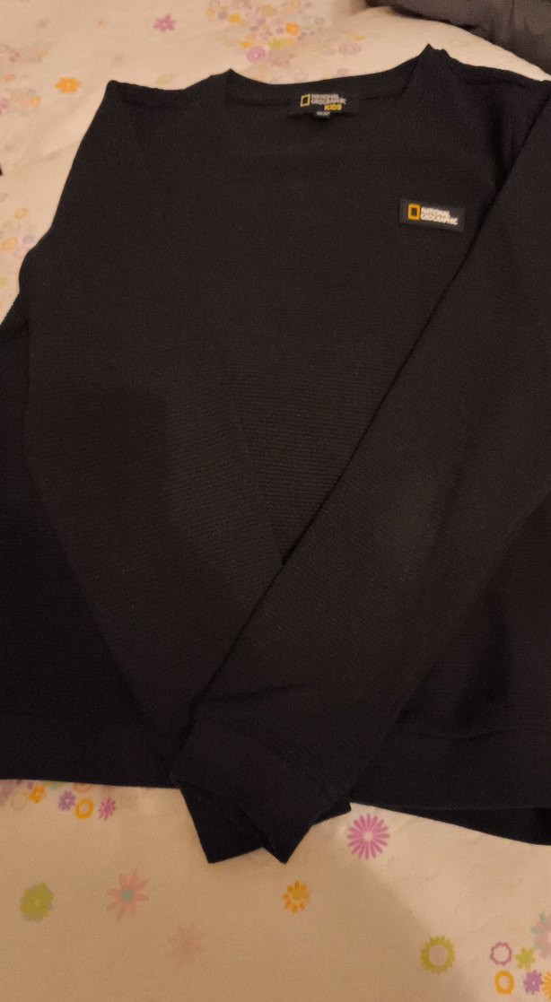 Siyah sweatshirt temiz ,erkek çocuk için - Görsel 2