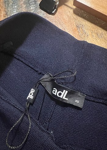 Düğmeli Lacivert Triko Kadın Pantolon - Görsel 8