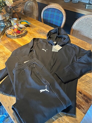 Puma Eşofman takımı