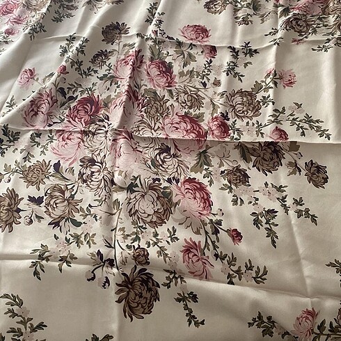 Silkhome eşarp