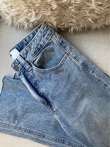 Stradivarius Normal Bel Comfort Straight Fit Jean