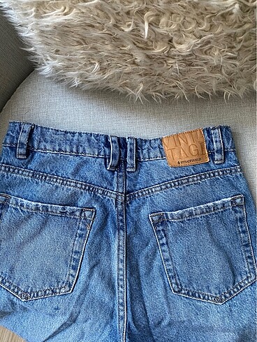 34 Beden Stradivarius 1460 Mom Fit Jean
