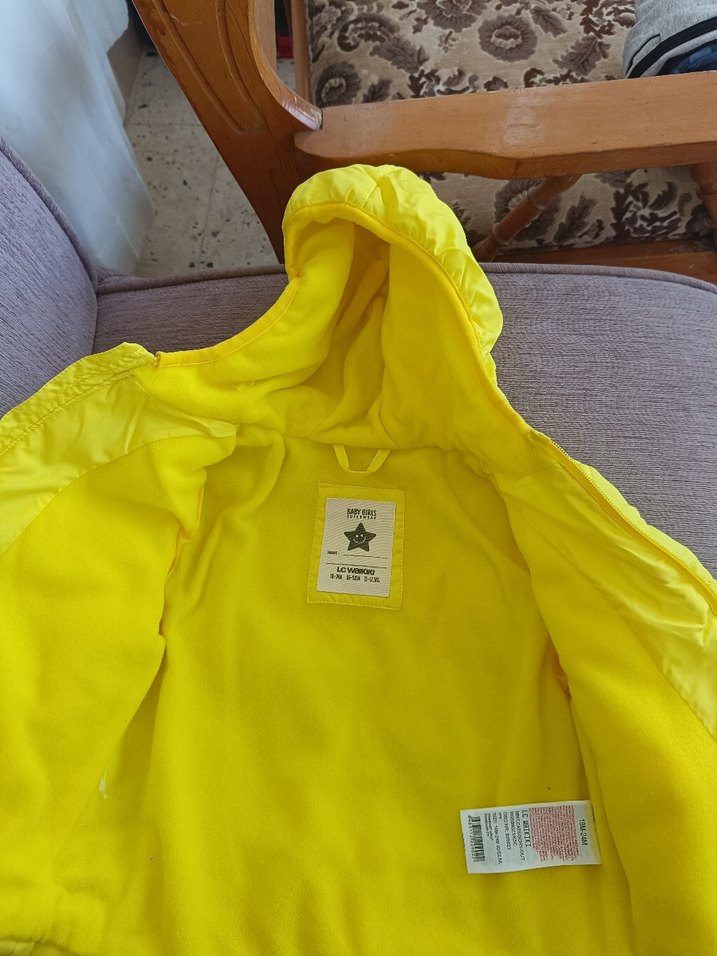 Kız Çocuk Parlak Sarı Kapüşonlu Fermuarlı Ceket - Görsel 3