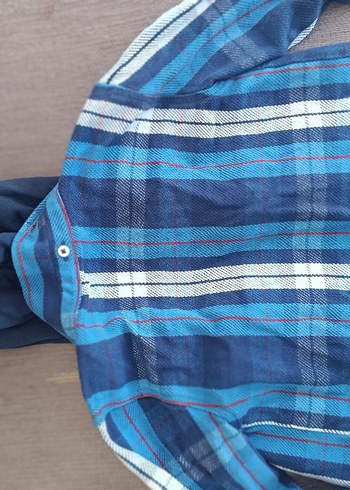 Erkek Çocuk Kapüşonlu Uzun Kollu Gömlek - Görsel 4