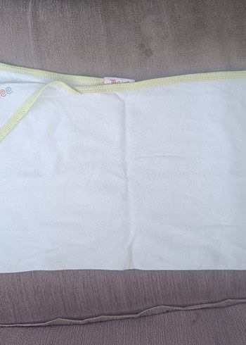 Çocuk Nakışlı Beyaz Battaniye - Görsel 4