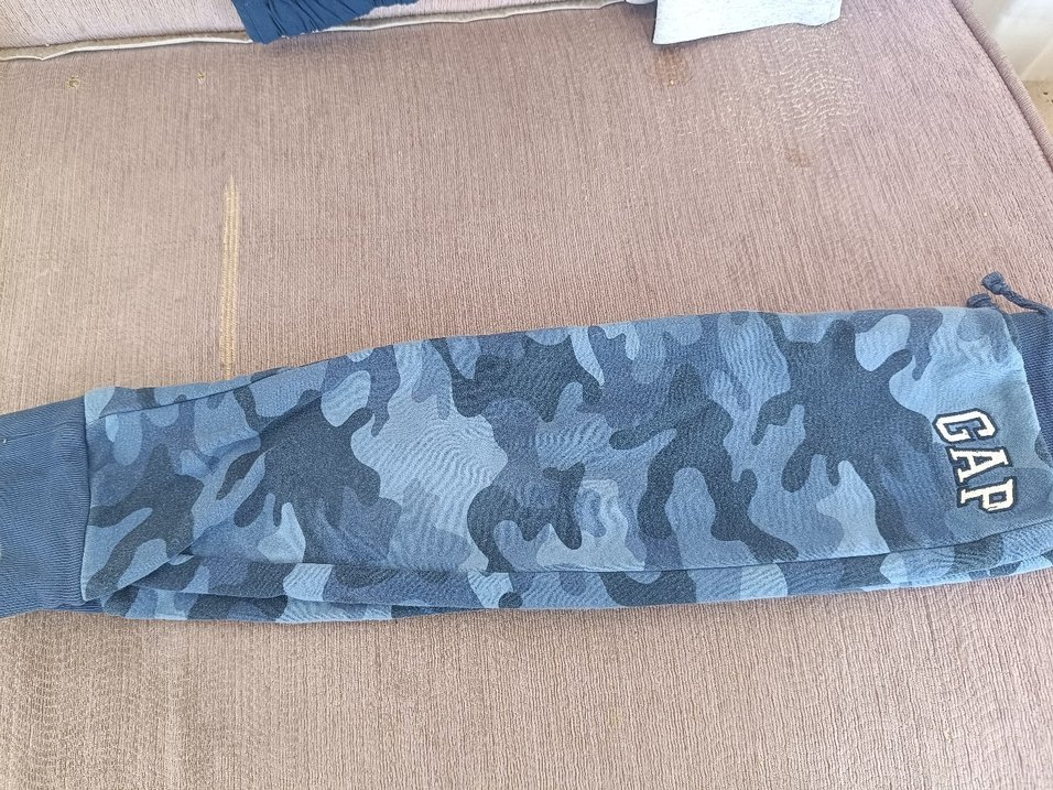 Adidas Gri Kamuflaj Kapüşonlu Eşofman Altı - Görsel 2