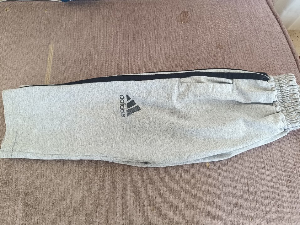 Adidas Gri Kamuflaj Kapüşonlu Eşofman Altı - Görsel 3