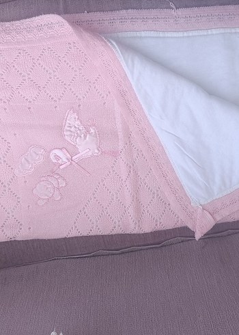 Pembe Nakışlı Çocuk Battaniyesi - Görsel 3