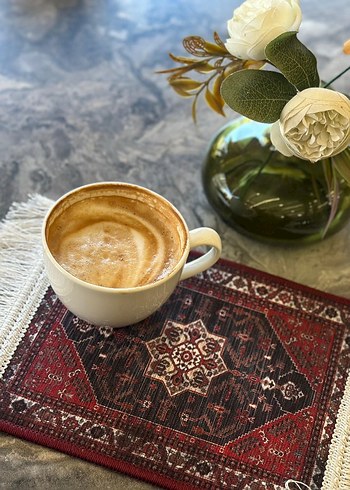 Bordo Nakışlı Klasik Halı